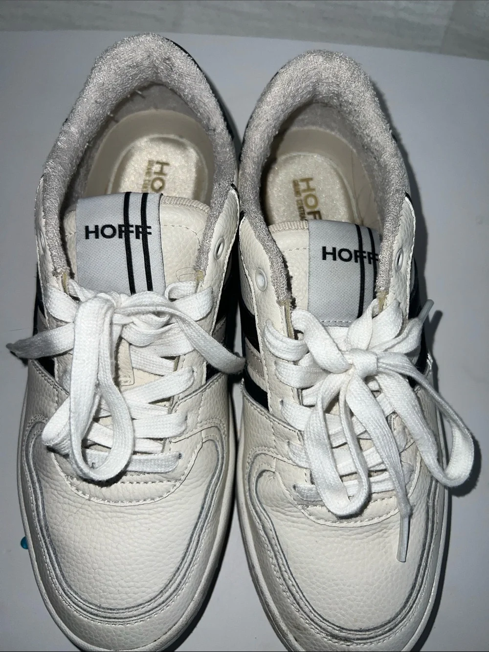 Hoff classic white